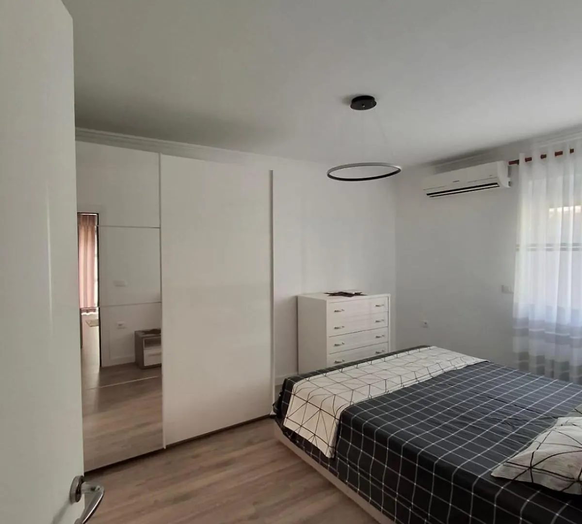 New Fabulous Attic - Modern And Stylish Apartment Tirana
