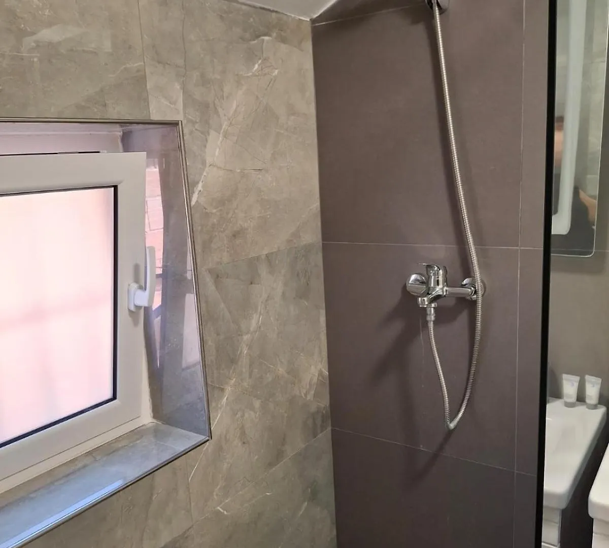 New Fabulous Attic - Modern And Stylish Apartment Tirana