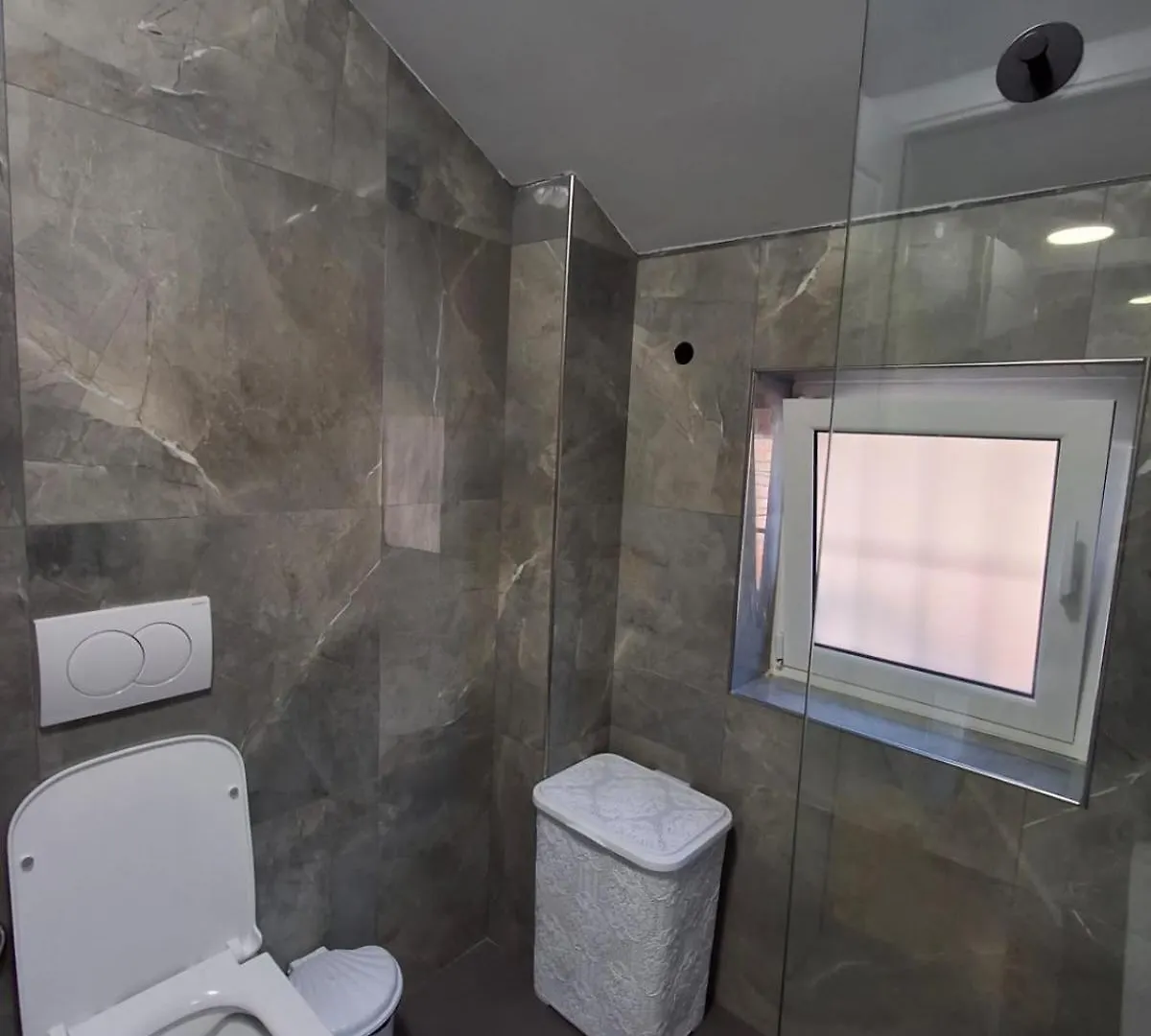 New Fabulous Attic - Modern And Stylish Apartment Tirana